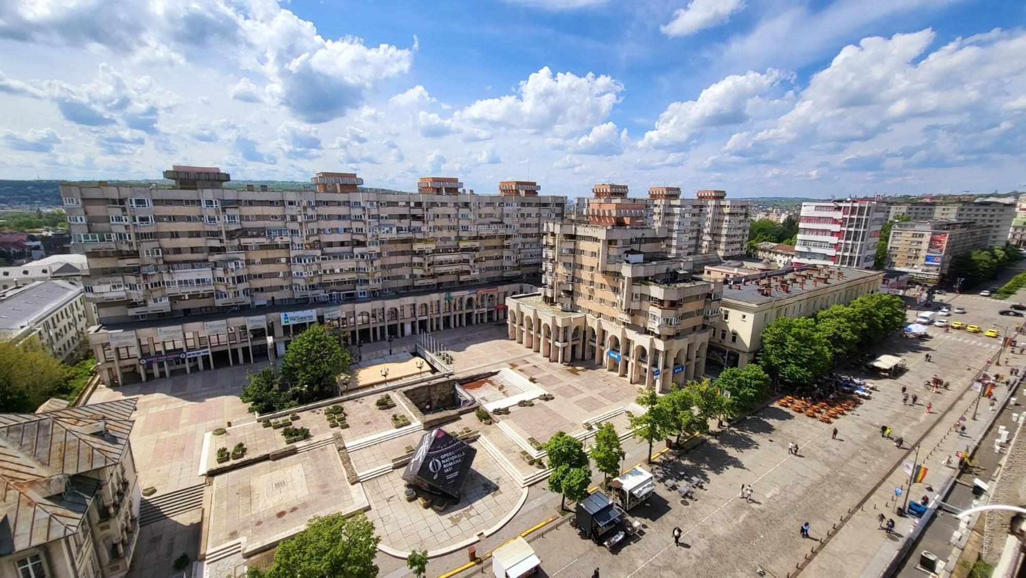 Panoramic Penthouse In The Heart Of Iasi Apartment Exterior foto